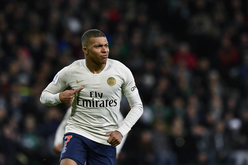 面积超8400平方公里，我国拿回的南海最大岛礁，到底有什么价值？